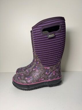 BOGS Kids Waterproof Insulated Pull On Boots - Purple Floral Striped | Size 1